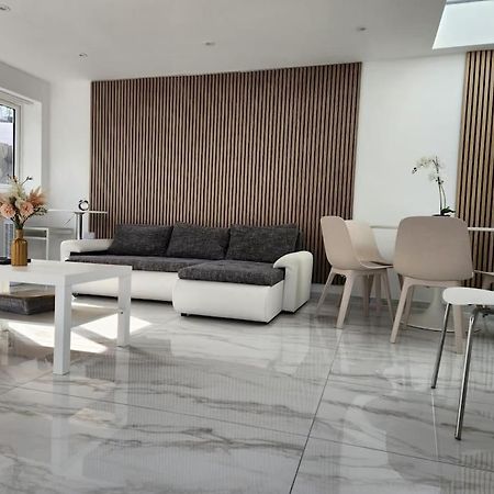 אוקספורד Spacious And Bright One Bedroom Apartment מראה חיצוני תמונה