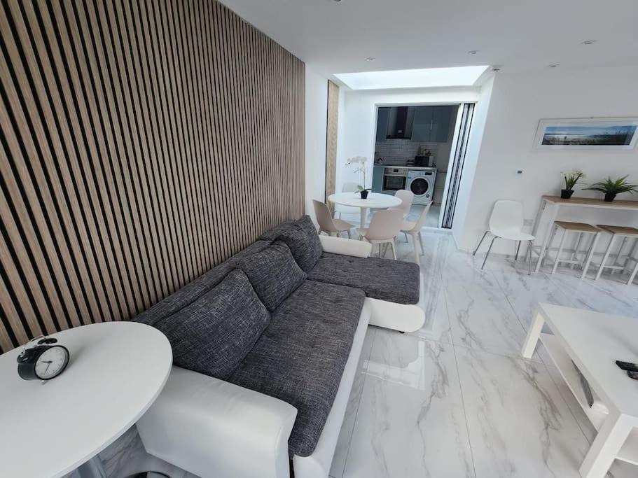 אוקספורד Spacious And Bright One Bedroom Apartment מראה חיצוני תמונה